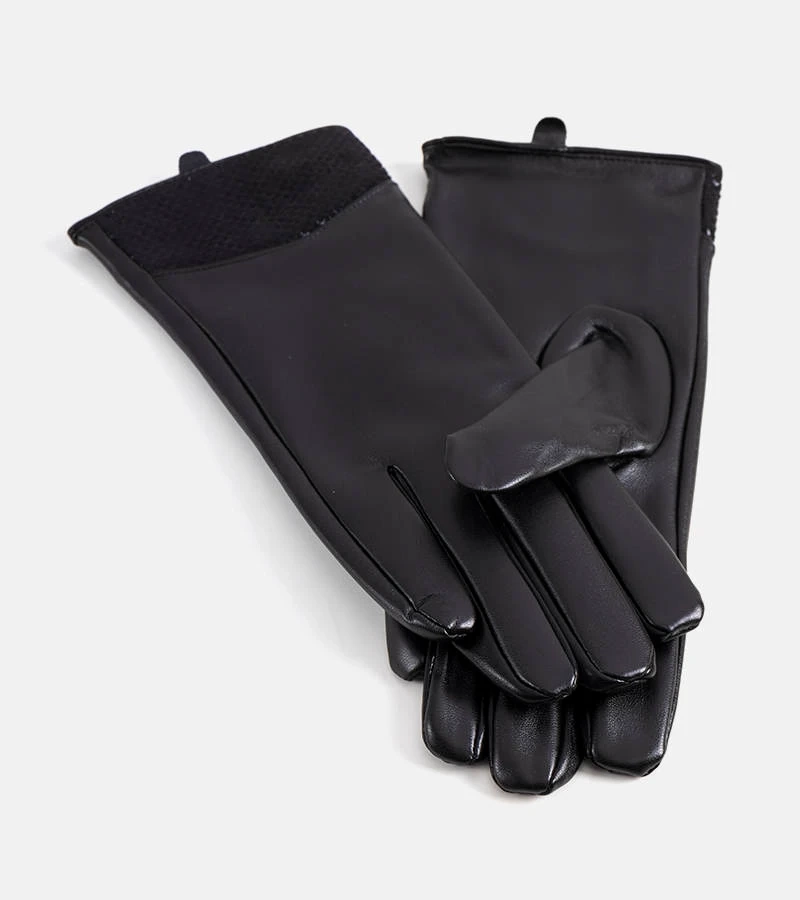 Fekete melegített kesztyűk Moure