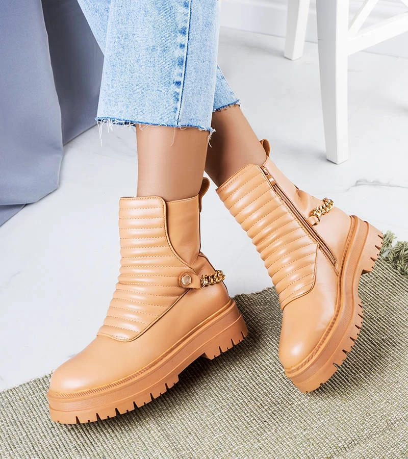 Pareda melegített láncos bézs bokacsizma