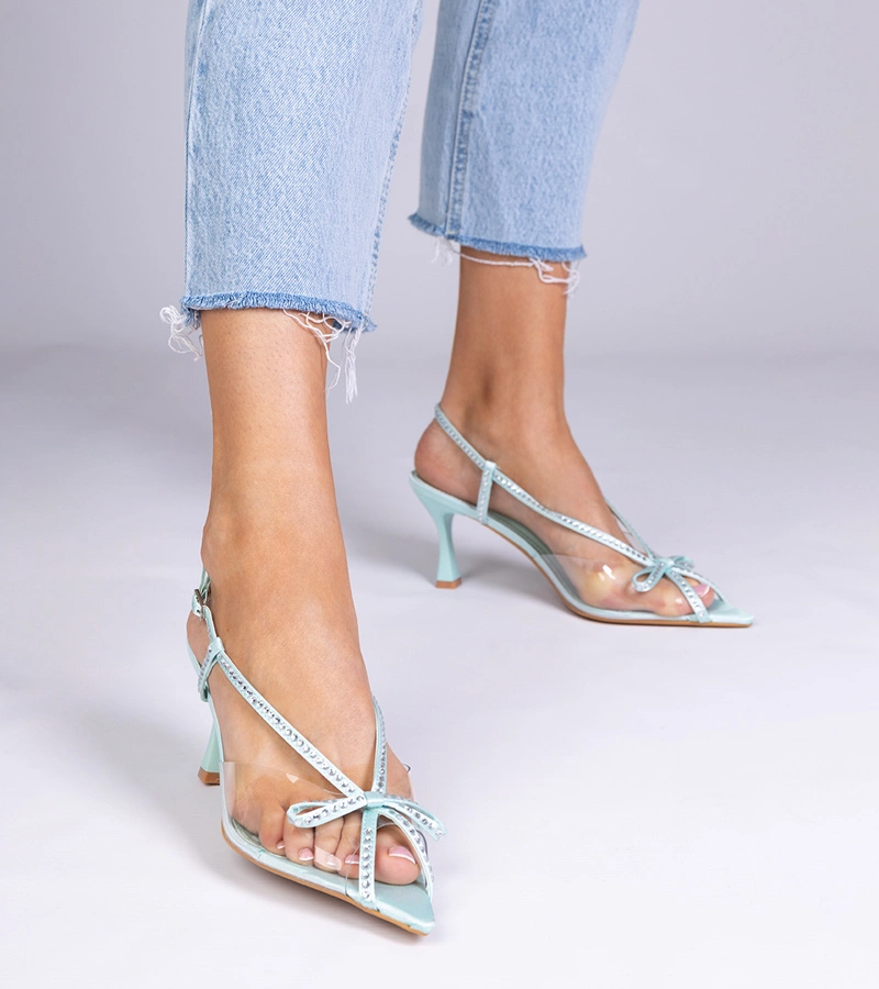 Zöld átlátszó tűsarkú szandálok cirkóniával Kloksi