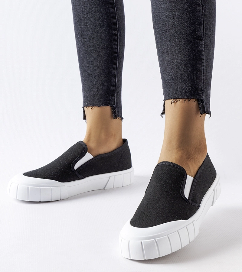 Fekete slip-on teniszcipők Codiponte