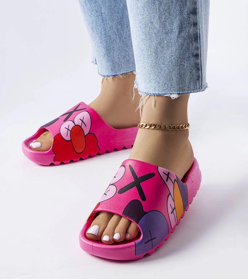 Sötétrózsaszín papucs Lindale mintákkal