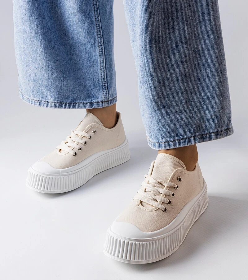 Wallace vastag talpú bézs szövetcipők