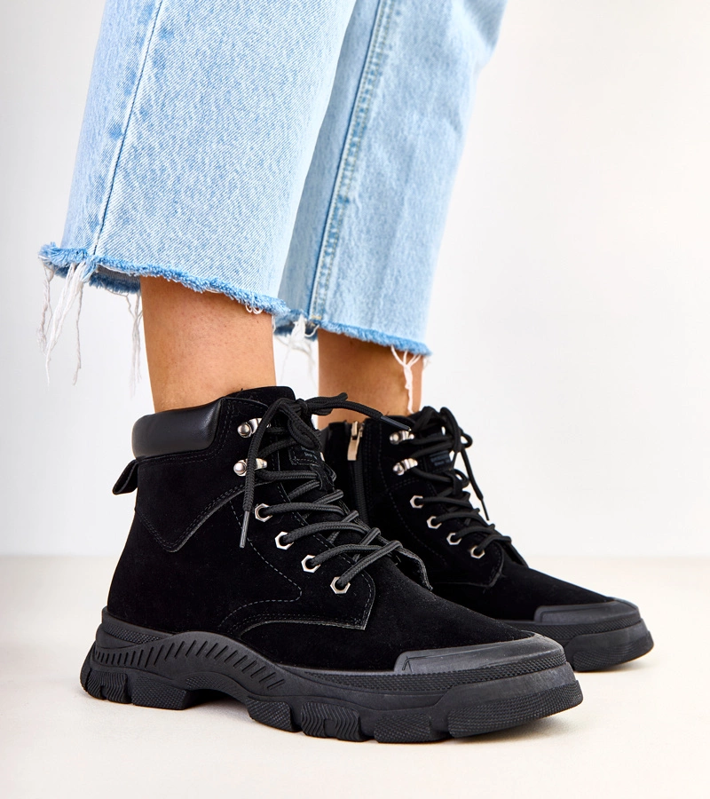 Fekete női művelúr bakancs Eliada