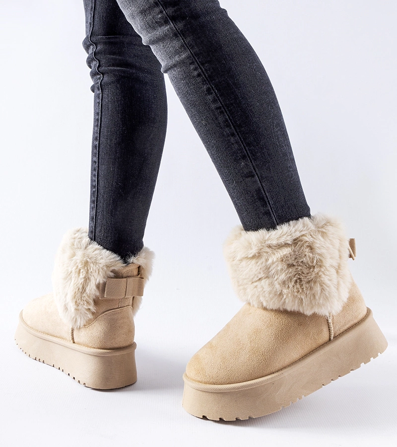 Bezs színű Adelfia márkájú szőrme díszítéses hótaposó