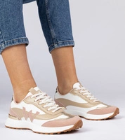 Fehér || Rózsaszín