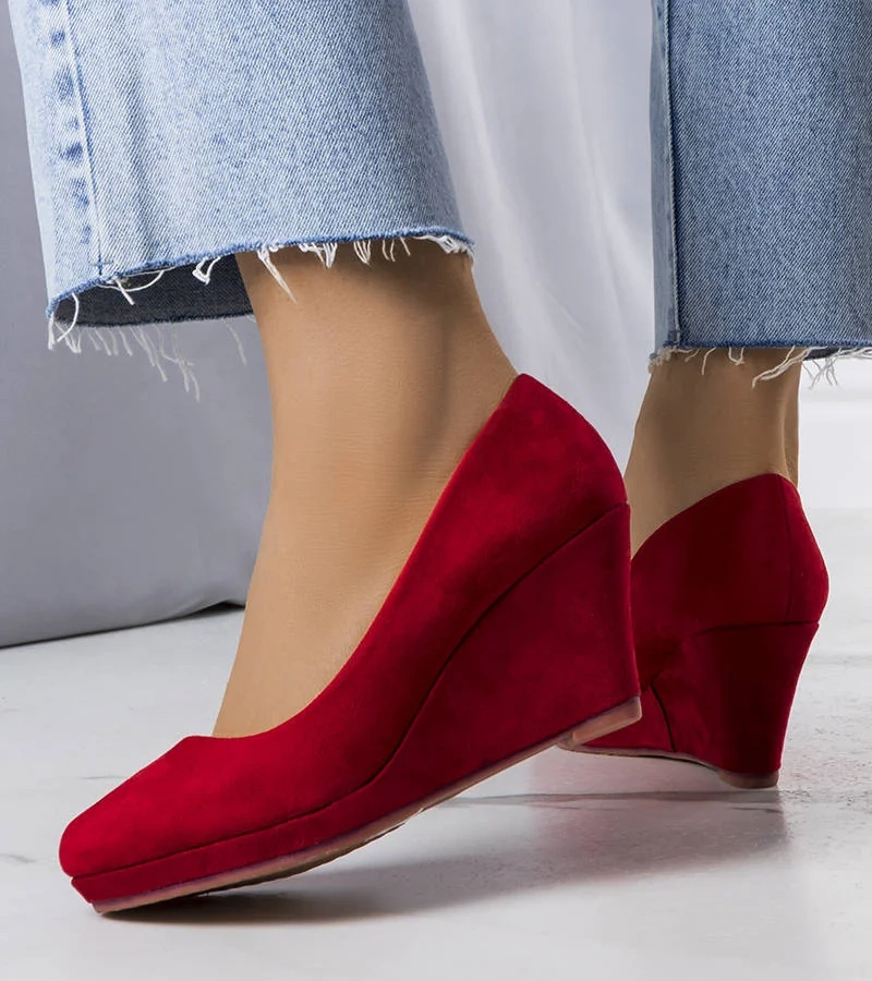 Piros platformos magassarkú cipő Reine