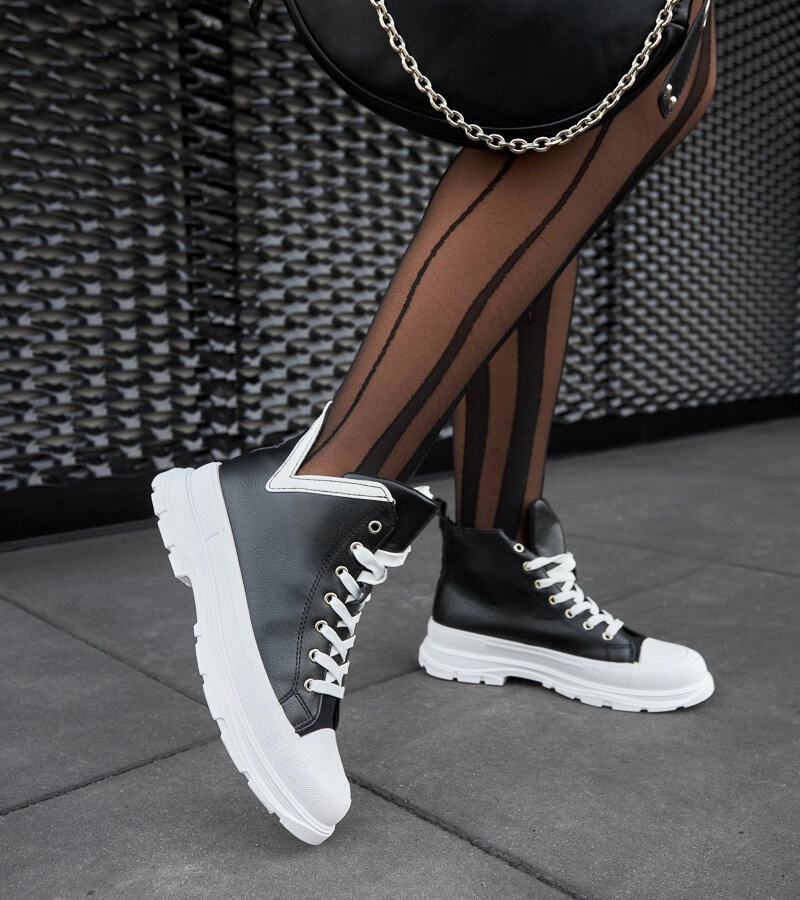 Fekete magas talpú platformos tornacipők Jose