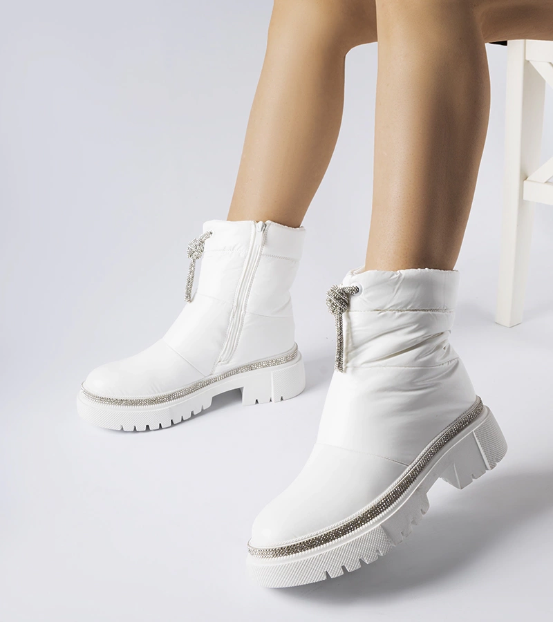 Fehér hótaposók cirkóniadíszítéssel Giusti