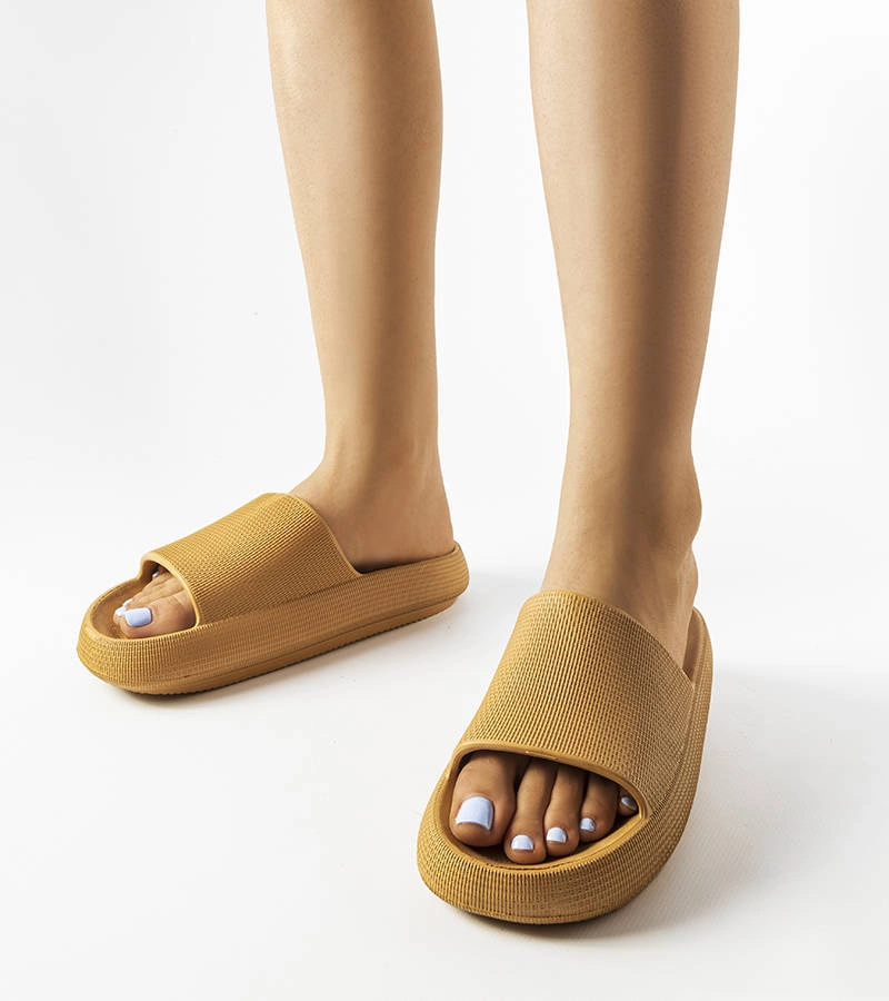 Barna gumi papucs Porto