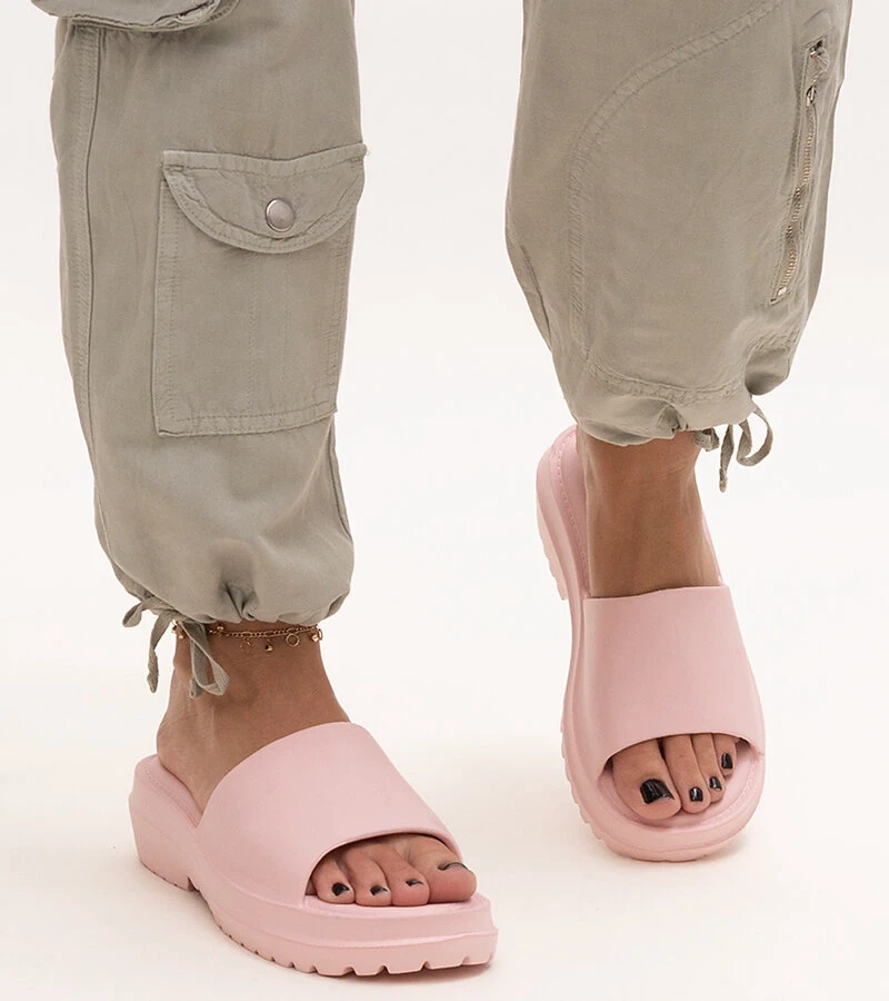 Soiza vastag talpú rózsaszín papucs