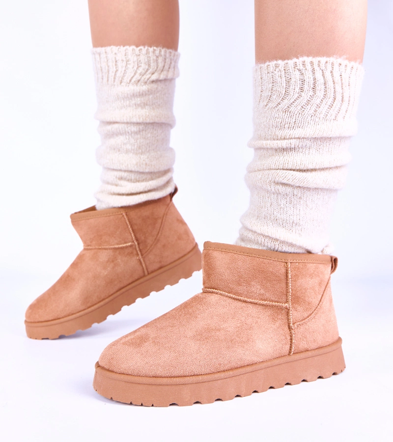 Barna, bundabéléssel bélelt Roelle hócsizmák