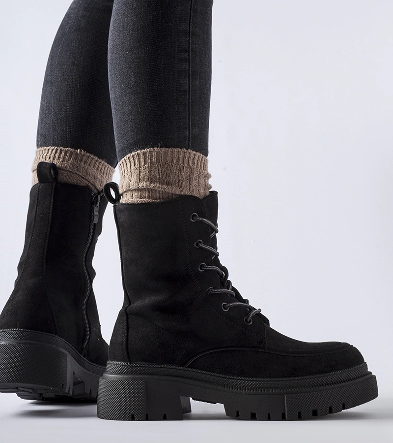 Fekete vastag talpú Riel bakancsok