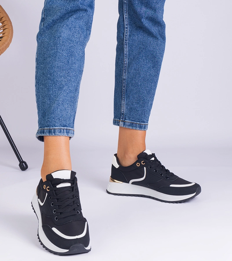 Ezela arany betétes fekete női tornacipő