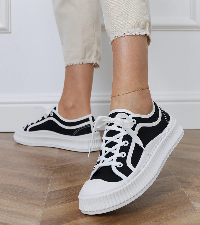 Fekete női platform tornacipő Salis