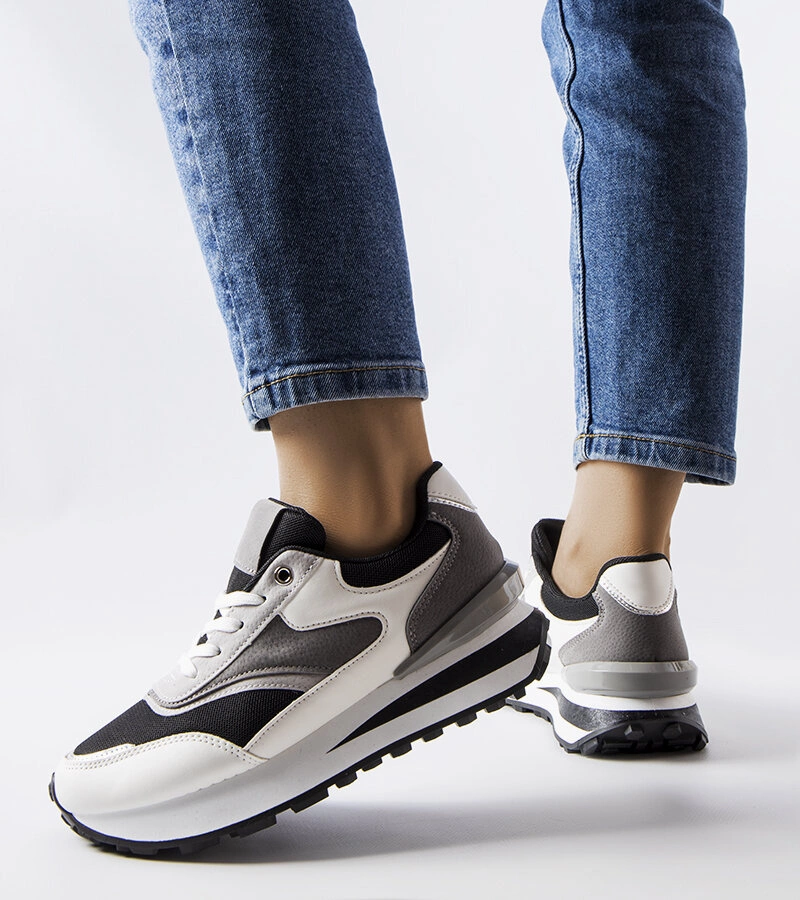 Fekete-fehér platformos tornacipők Doirons