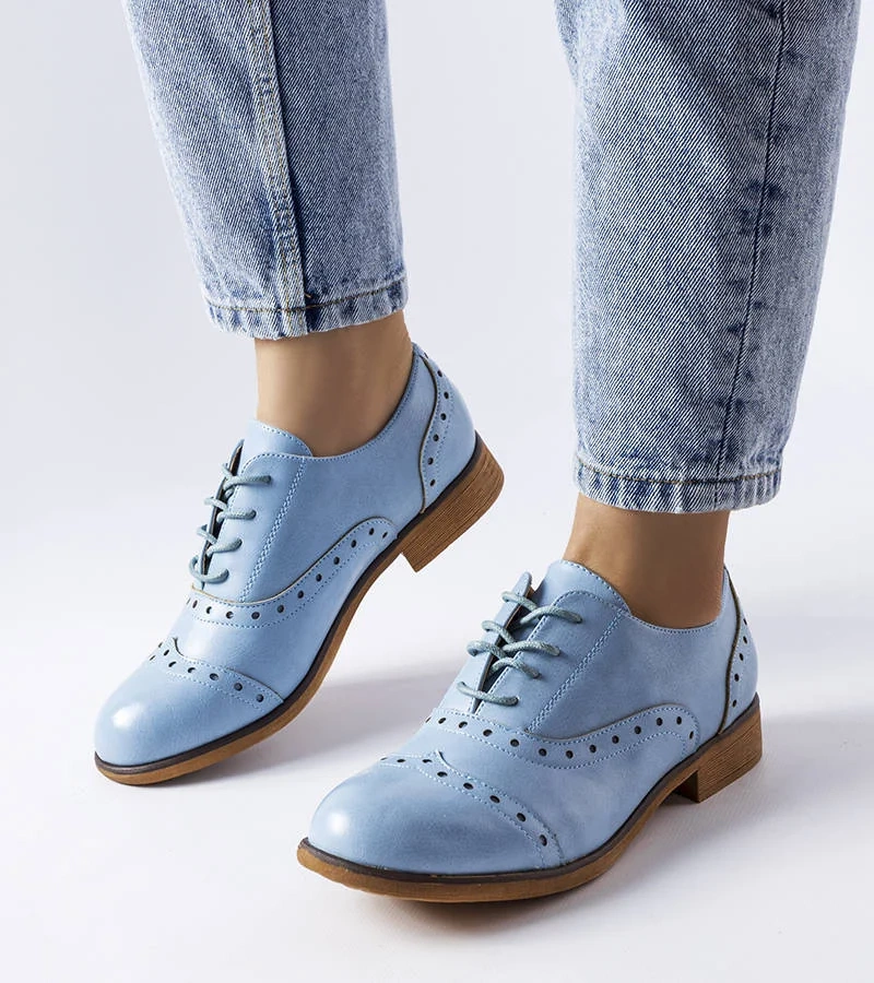 Kék Oxford cipők díszített Lizotte-al