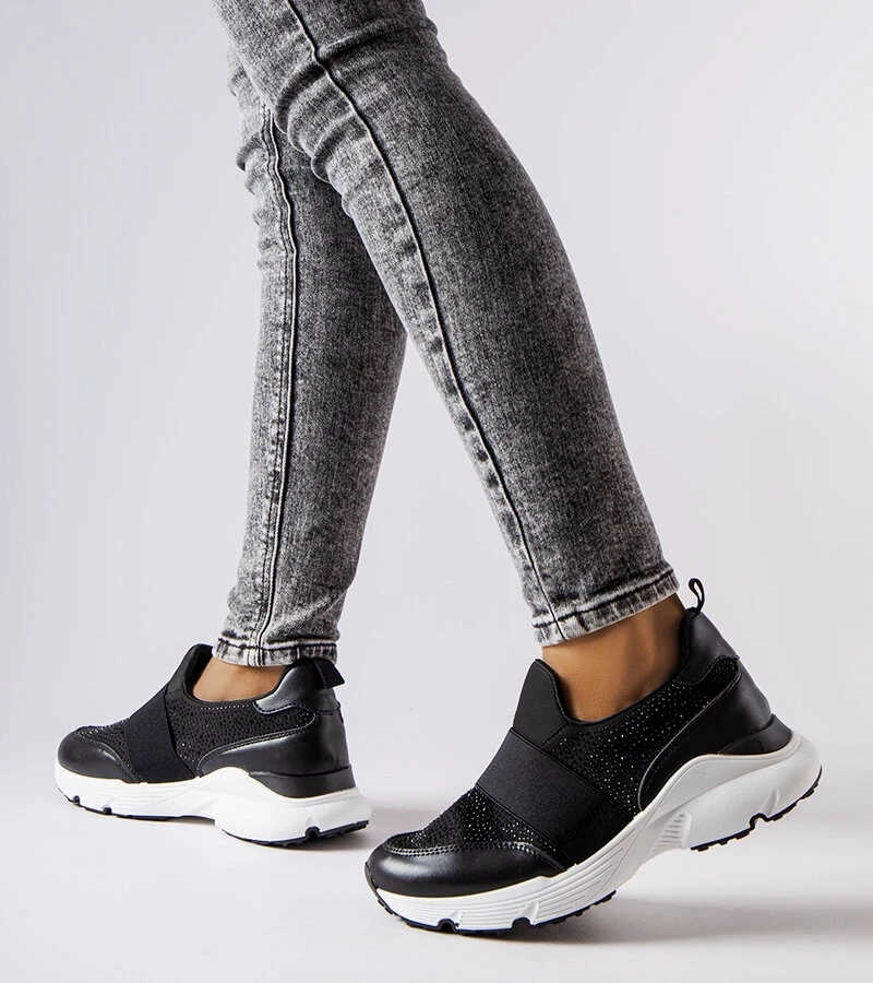 Fekete cipők cirkónia díszítéssel Algiso