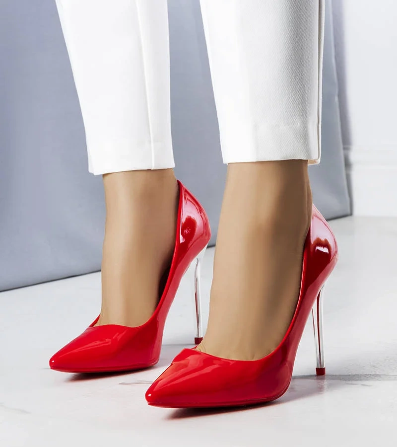 Piros lakkozott Xavier tűsarkú