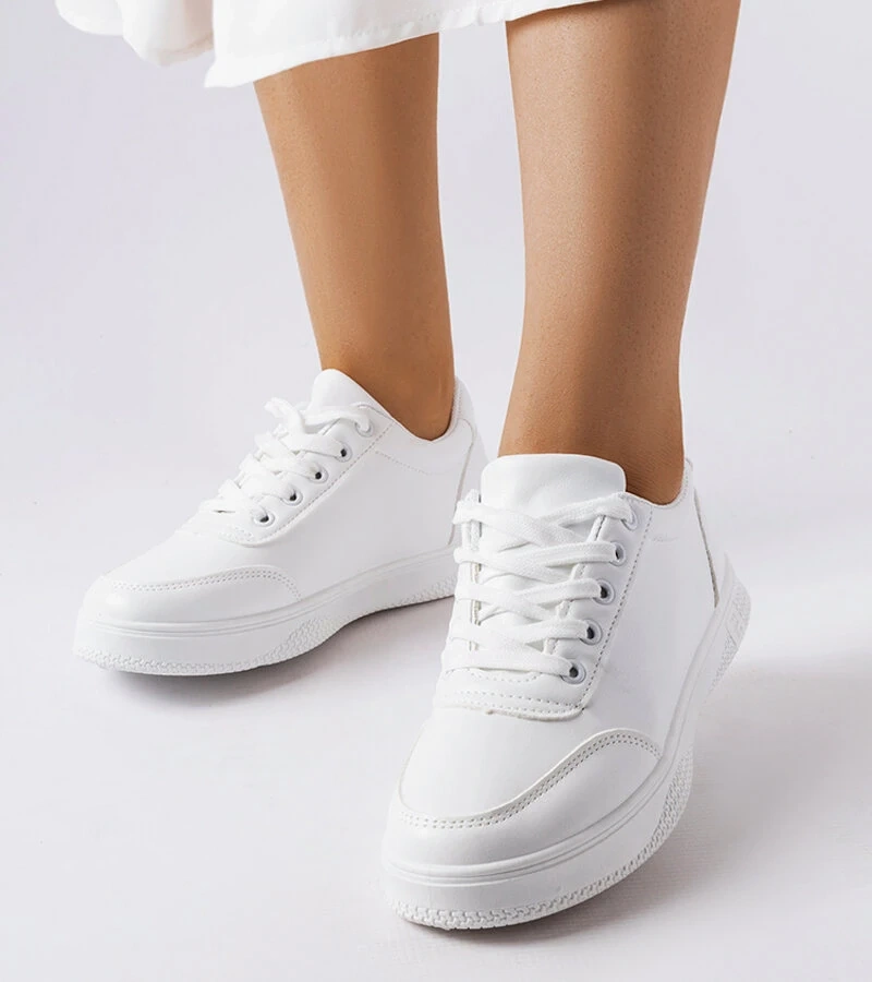 Fehér sportcipő Donato