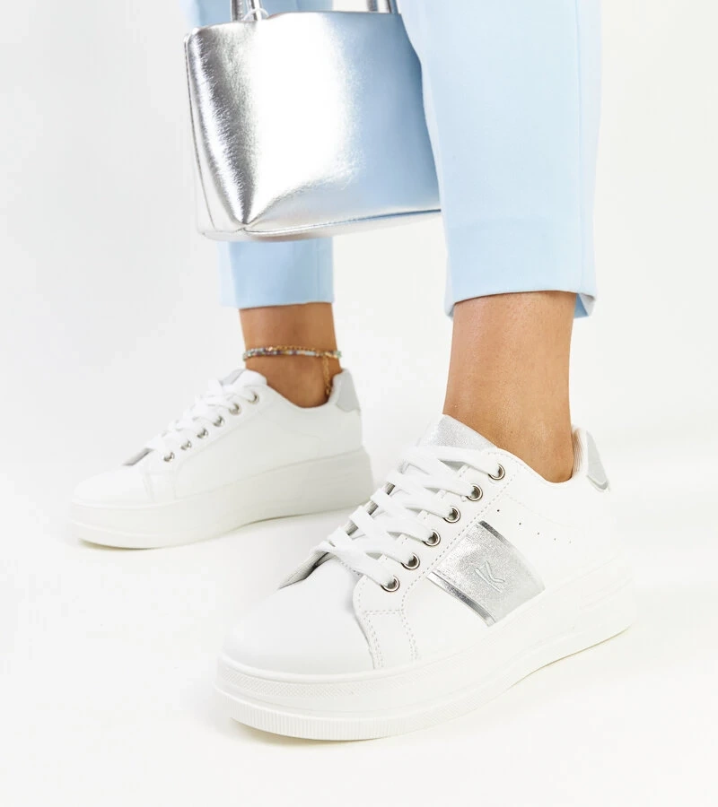 Fehér-ezüst színű, vastag talpú Finestra tornacipők