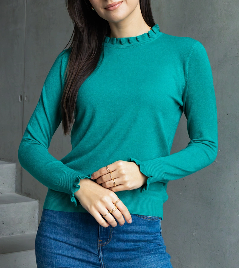 Zöld puha pulóver fodorral díszítve Luel