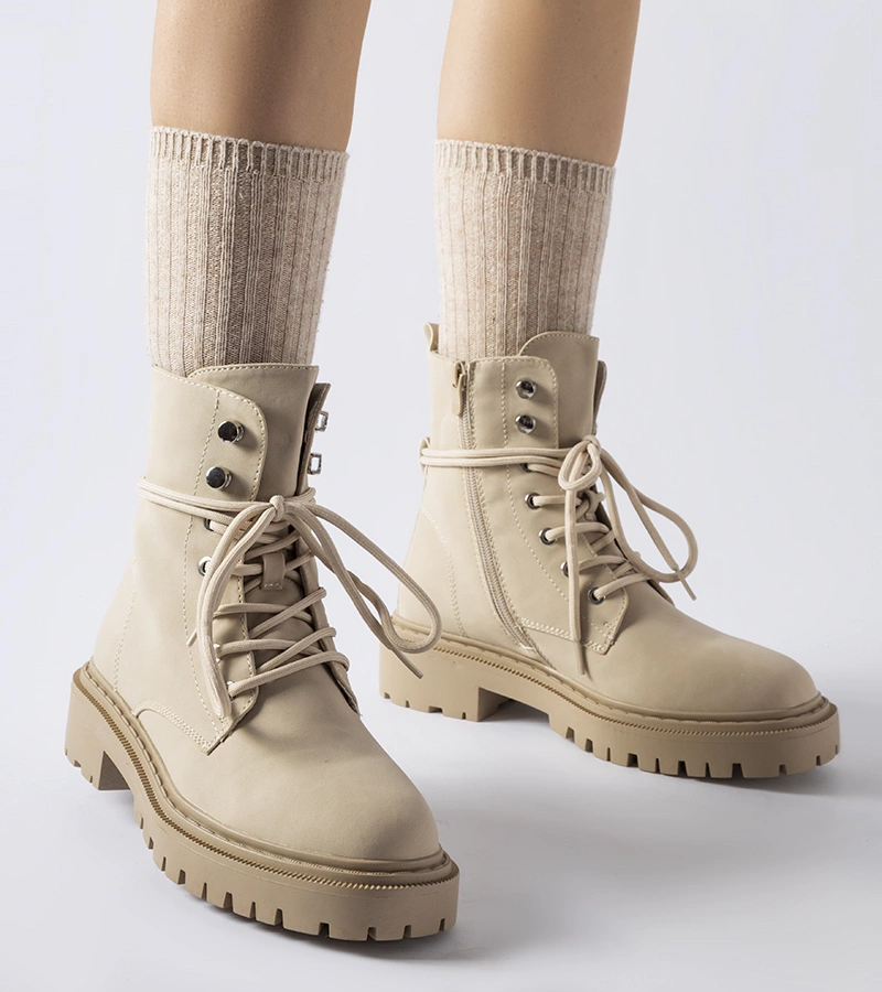 Brattle sík talpú bézs szandál