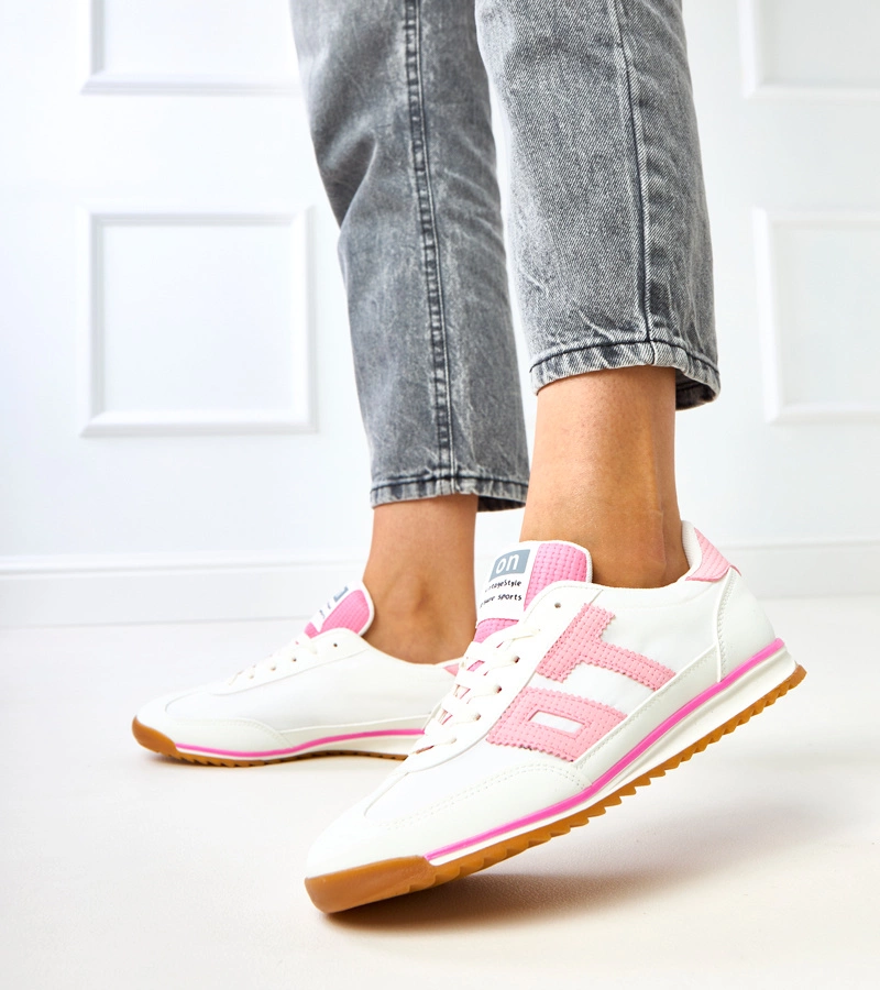 Fehér sportos tornacipő rózsaszín elemekkel Ainslie