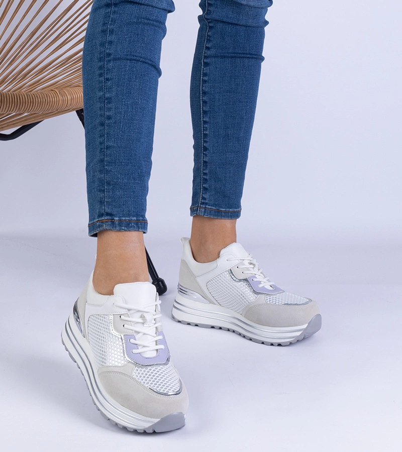 Medison fémes betéttel ellátott női fehér tornacipő