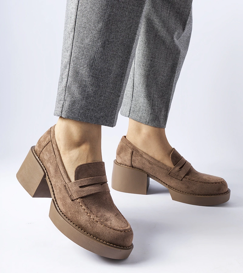 Barna mokaszin eko-szövetből készült talppal Gaspare