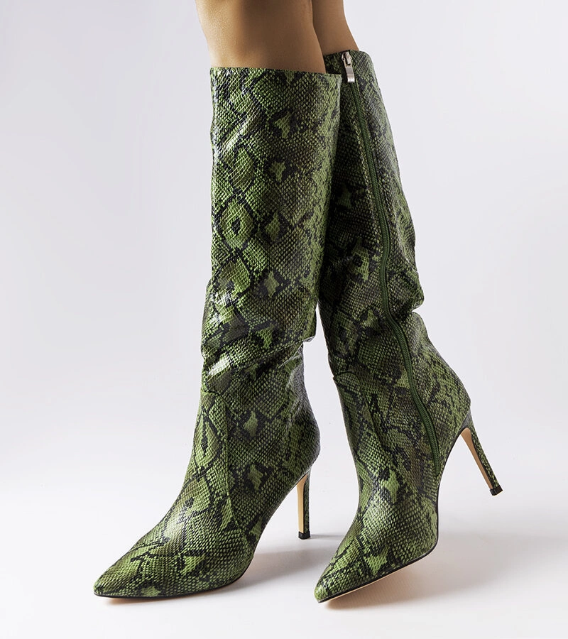 Zöld kígyóbőr tűsarkú Carmine csizma