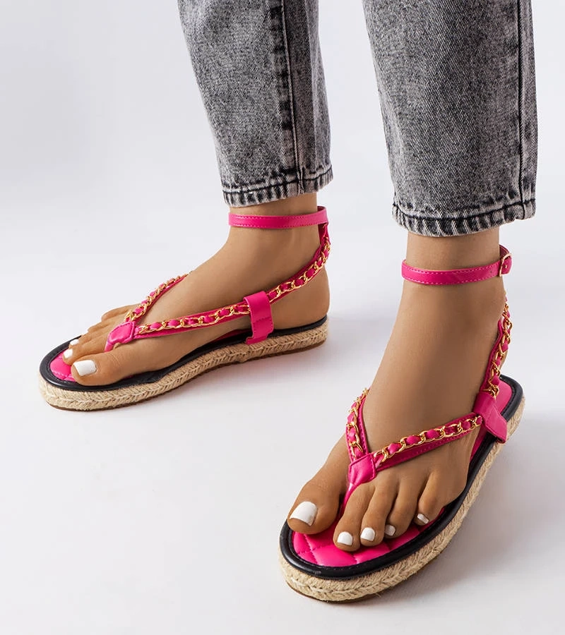 Rózsaszín szandál díszített láncocskával Varieur