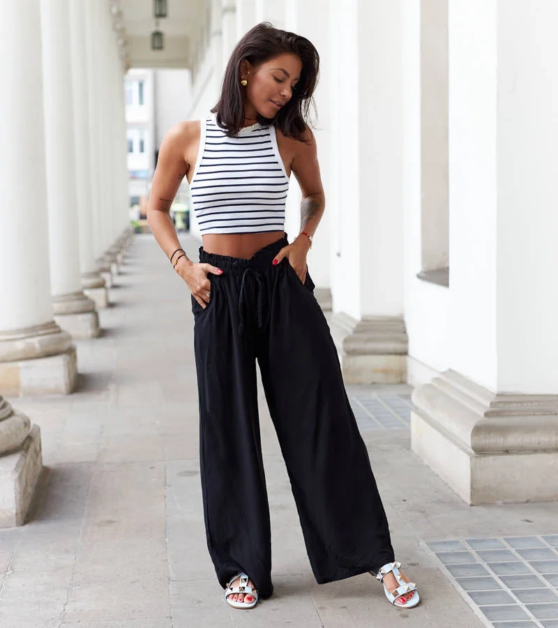 Fekete laza szabású Pisani nadrág