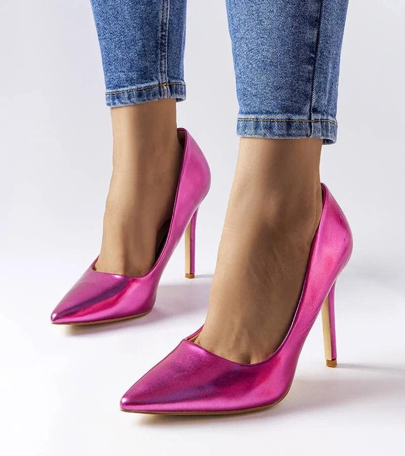 Sötét rózsaszín metálos magas sarkú cipő Delis