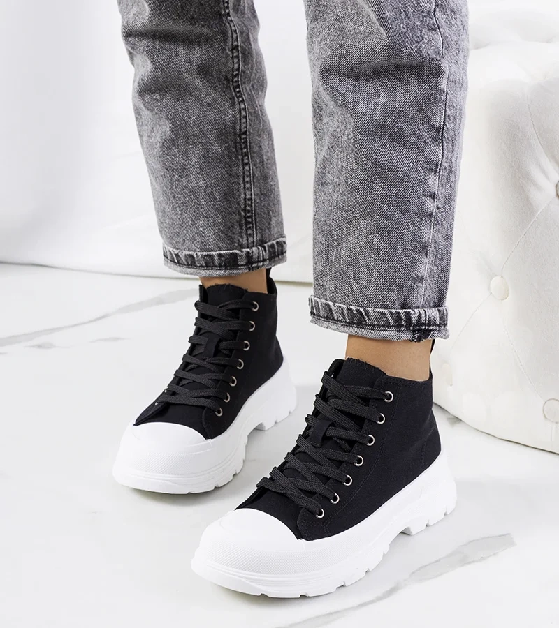 Fekete bokacsizma Saverio