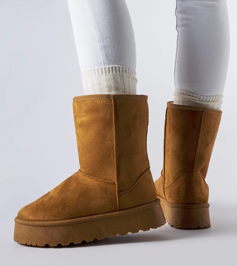 Barna magas hócsizma Summit