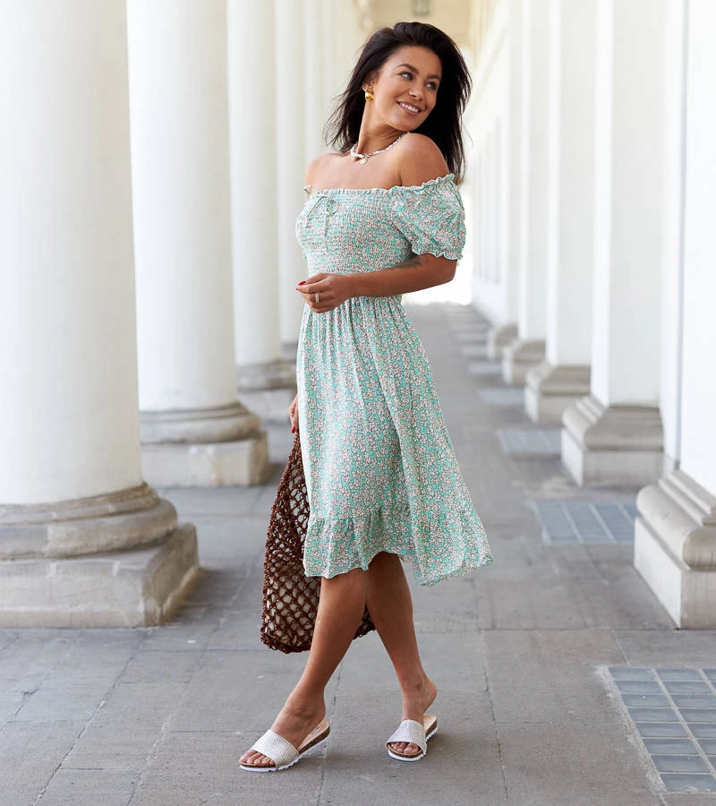 Zöld virágos Astolfa kötős ruha