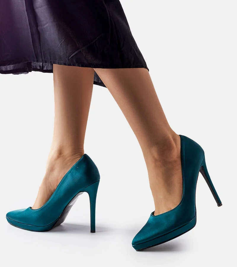 Sötétzöld szatén tűsarkú Silje