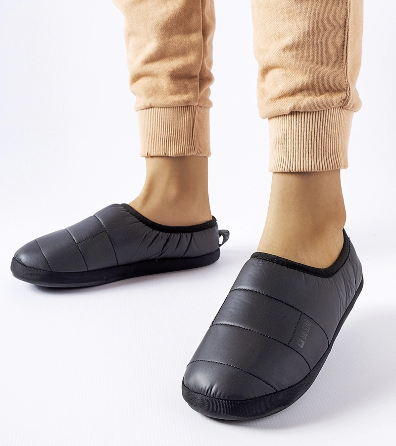 Fekete melegített papucs Big Star KK274604