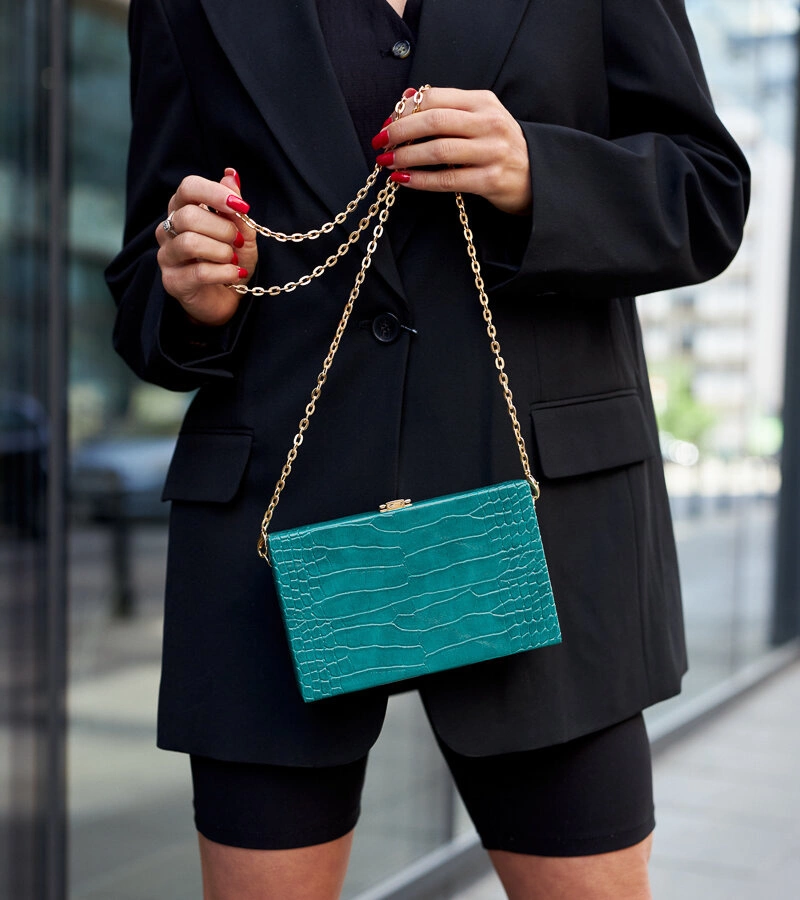 "Dratche" zöld táska láncos "aktatáska" típusú