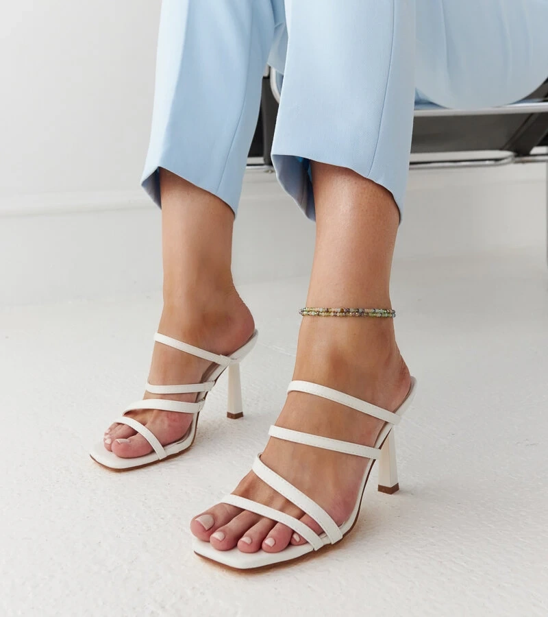 Semira fehér magassarkú szandál