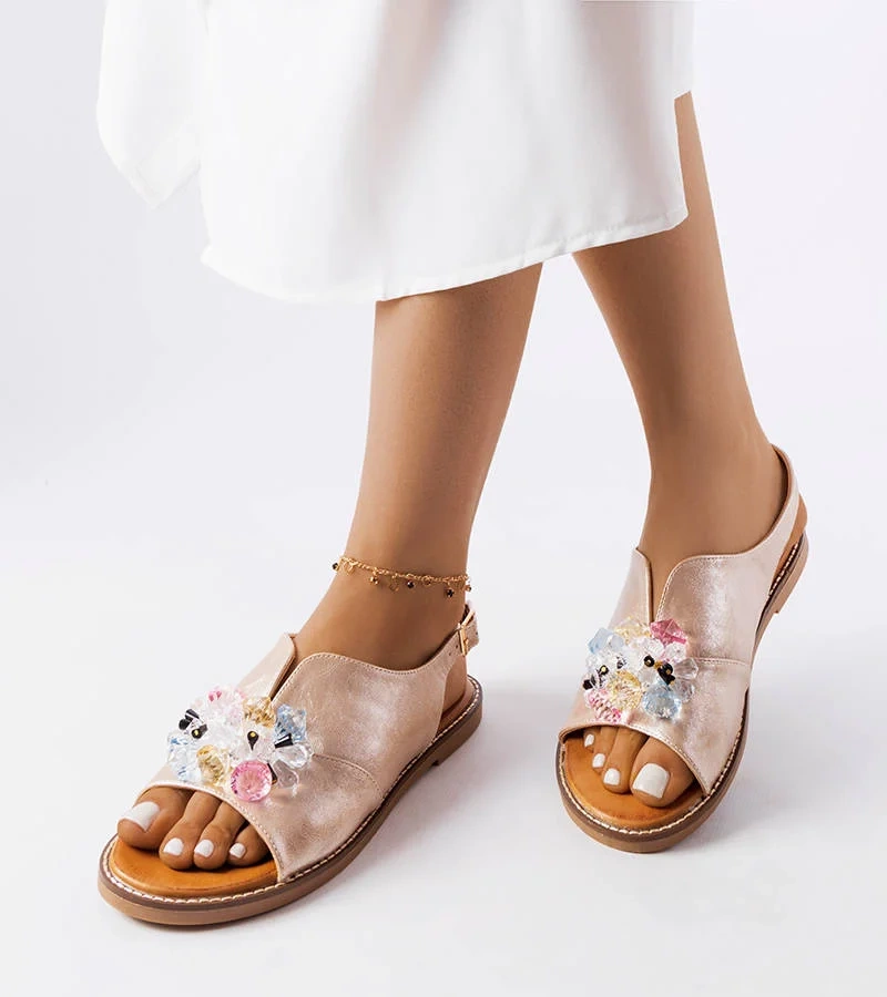 Arany kristályokkal díszített Viinceza szandál