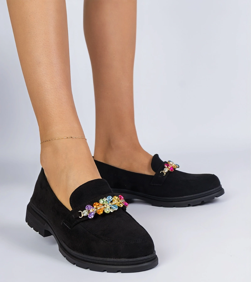 Liliana kövekkel díszített fekete női mokaszin