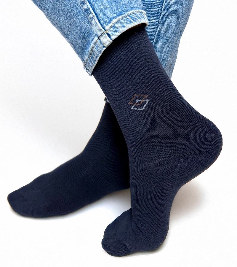 Fekete-fehér meleg Sella zokni