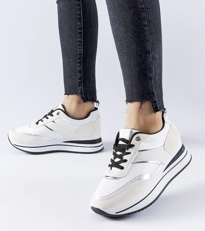 Fehér platformos Nutter sneakerek