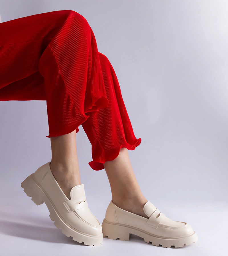 Violanda női bézs mokaszinok öko bőrből