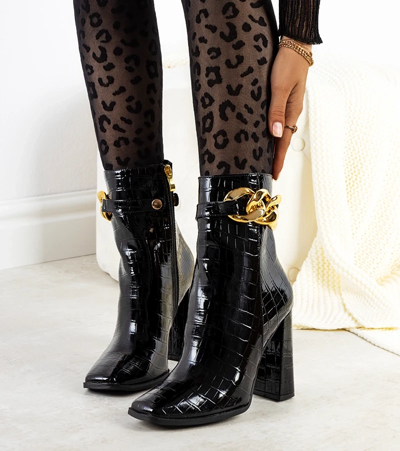 Fekete fényes bokacsizma Aresla