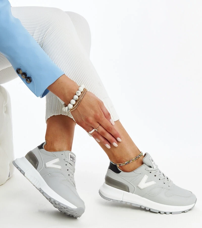 Cettina vastag talpú szürke edzőcipők