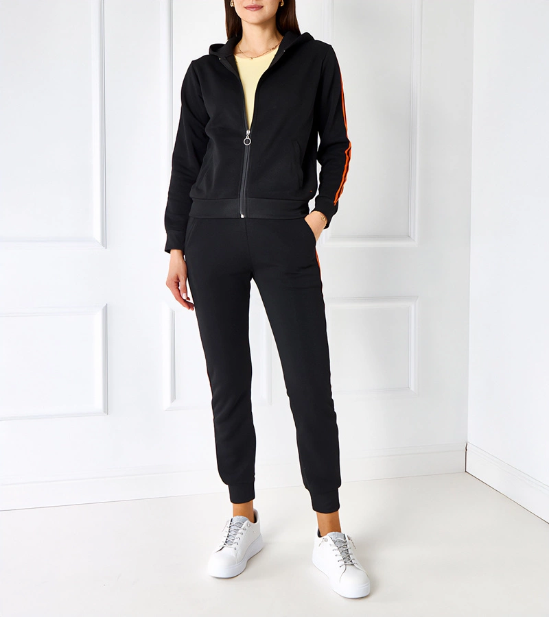 Fekete szett narancssárga csíkokkal Celia