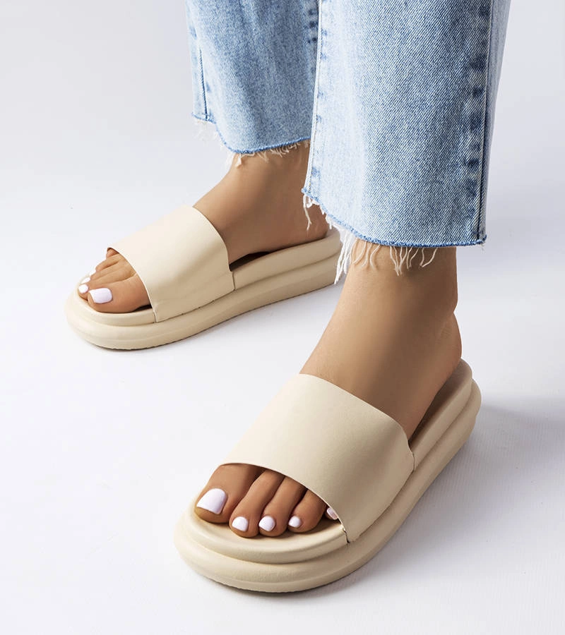 Paquette bézs platform papucs